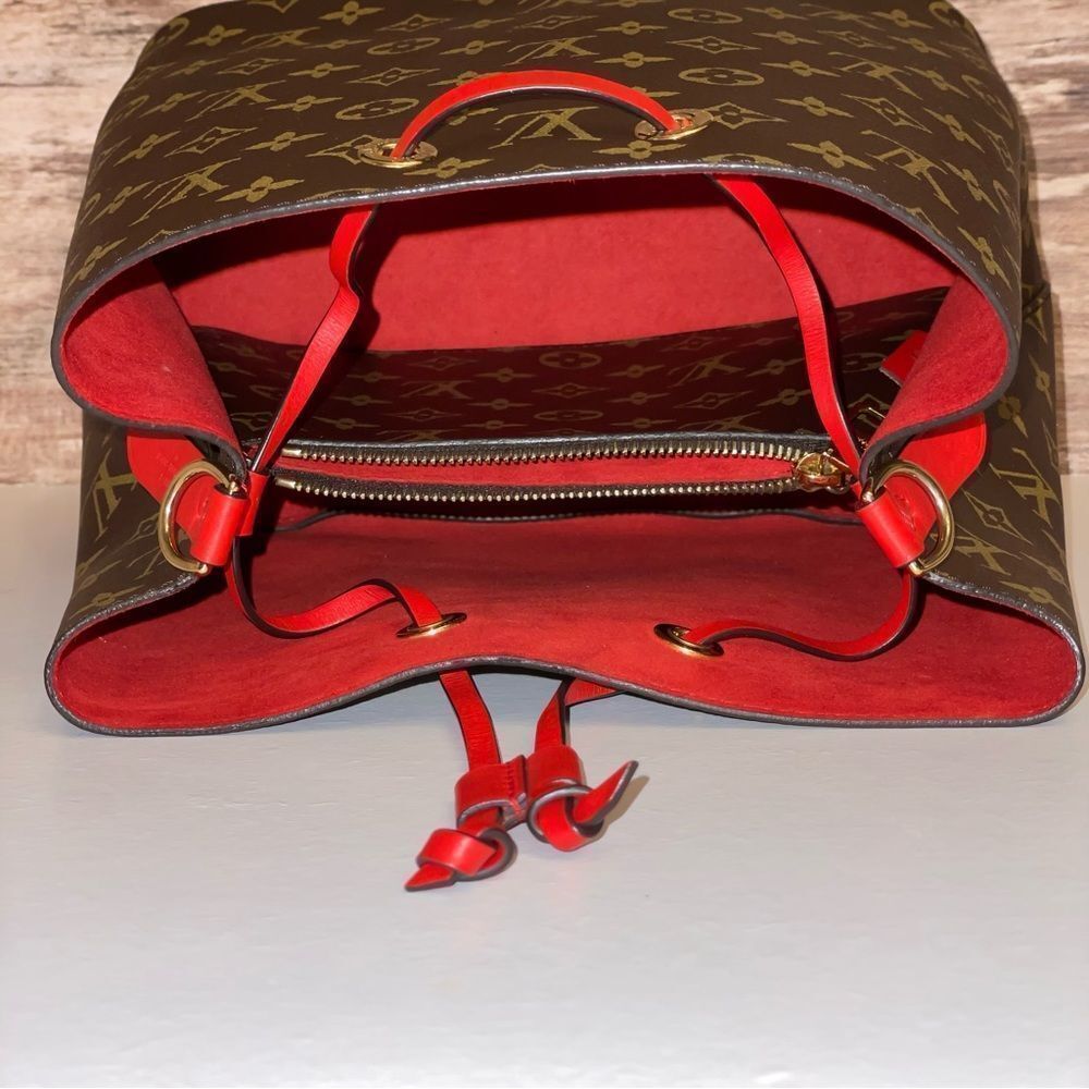 💕SOLD💕Louis Vuitton Monogram Brown Poppy Red NeoNoe Shoulder Handbag Purse - Picture 9 of 16